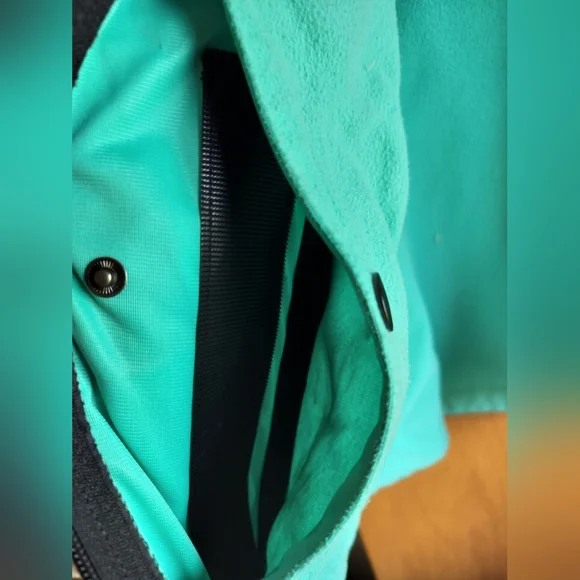 Cinch Women's Charcoal Grey And Turquoise Aztec Print Concealed Carry Jacket M - Picture 16 of 16